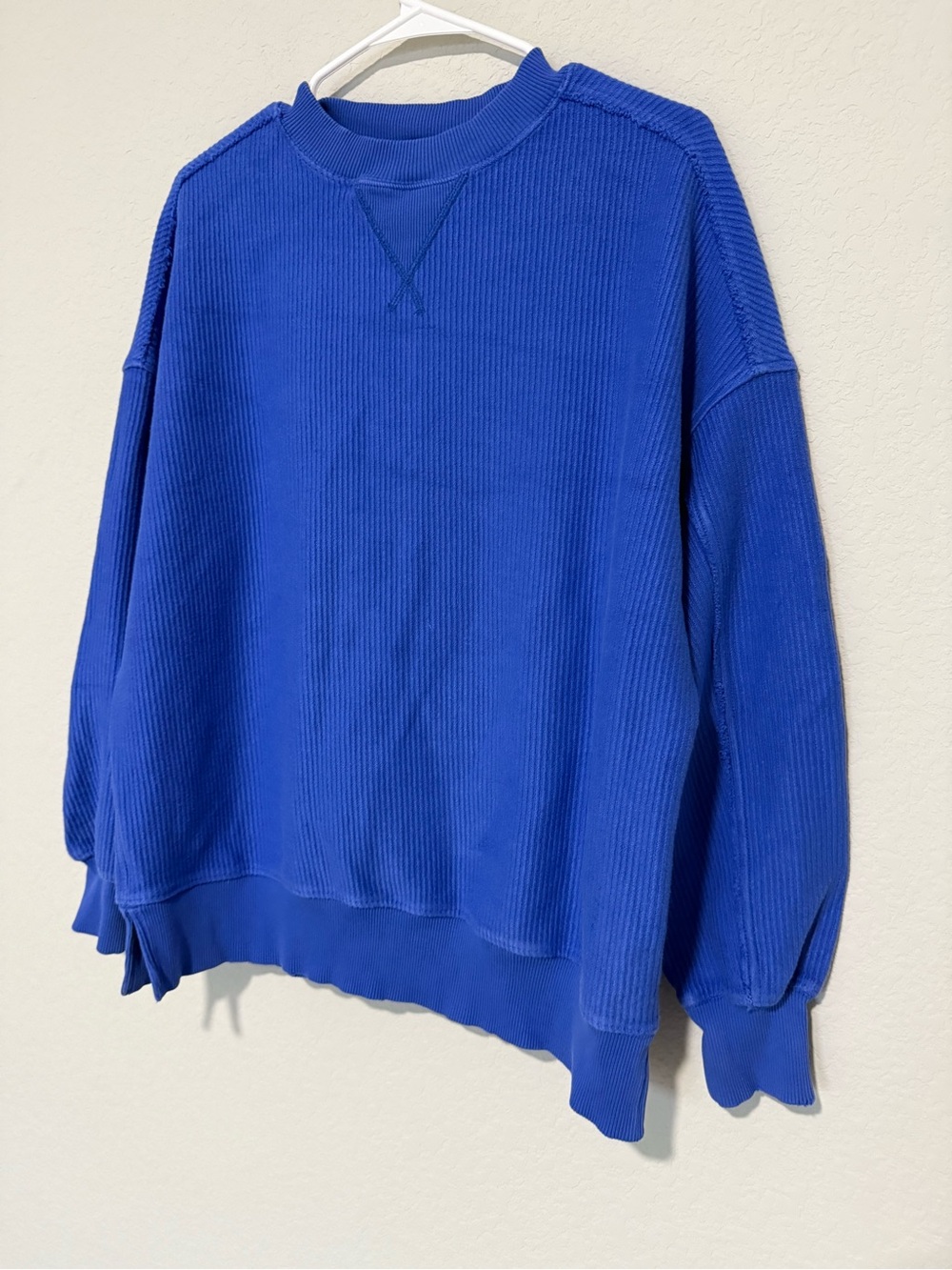 aerie Men's Royal Blue Ribbed Crewneck Sweatshirt - Picture 3 of 9